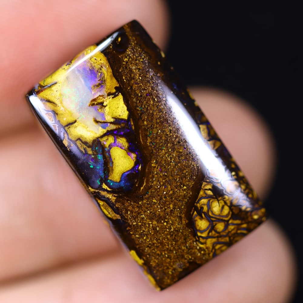 30.24Ct Boulder Opal - Australian Opal: Ksmith Jewels Global Welcome to our auction house, today auction brought to you by Ksmith Jewels Global based in Penang, Malaysia specialize in all kinds of opal and color gemstone both in manufacturi