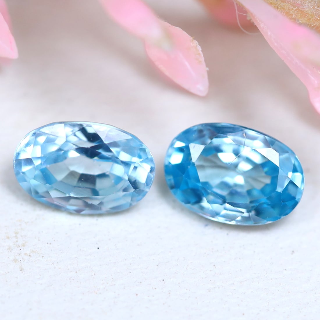 1.41Ct Natural Untreated Cambodia Zircon Oval Gemstone: Ksmith Jewels Global Welcome to our auction house, today auction brought to you by Ksmith Jewels Global based in Penang, Malaysia specialize in all kinds of opal and color gemstone both in manufacturi