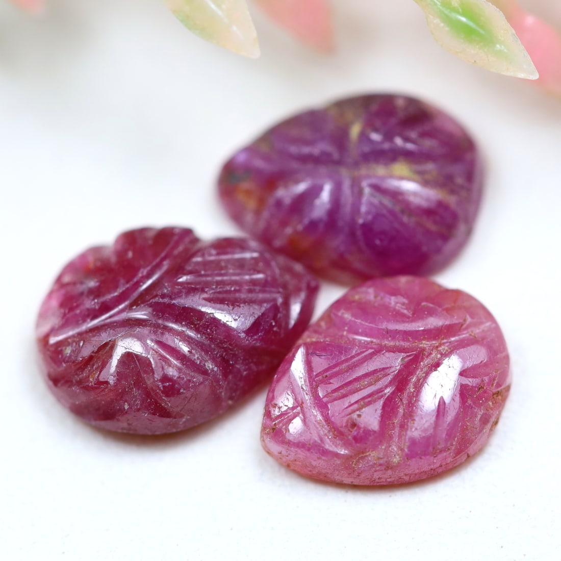 Ruby 5.60Cts Natural Ruby Hand Carved Gemstone Lots (1 of 2)