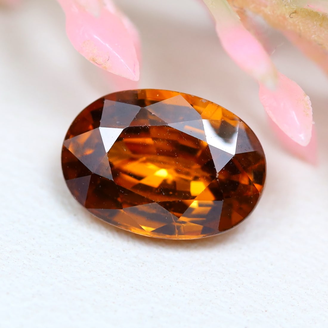 2.60Ct Natural Untreated Cambodia Zircon Oval Gemstone: Ksmith Jewels Global Welcome to our auction house, today auction brought to you by Ksmith Jewels Global based in Penang, Malaysia specialize in all kinds of opal and color gemstone both in manufacturi