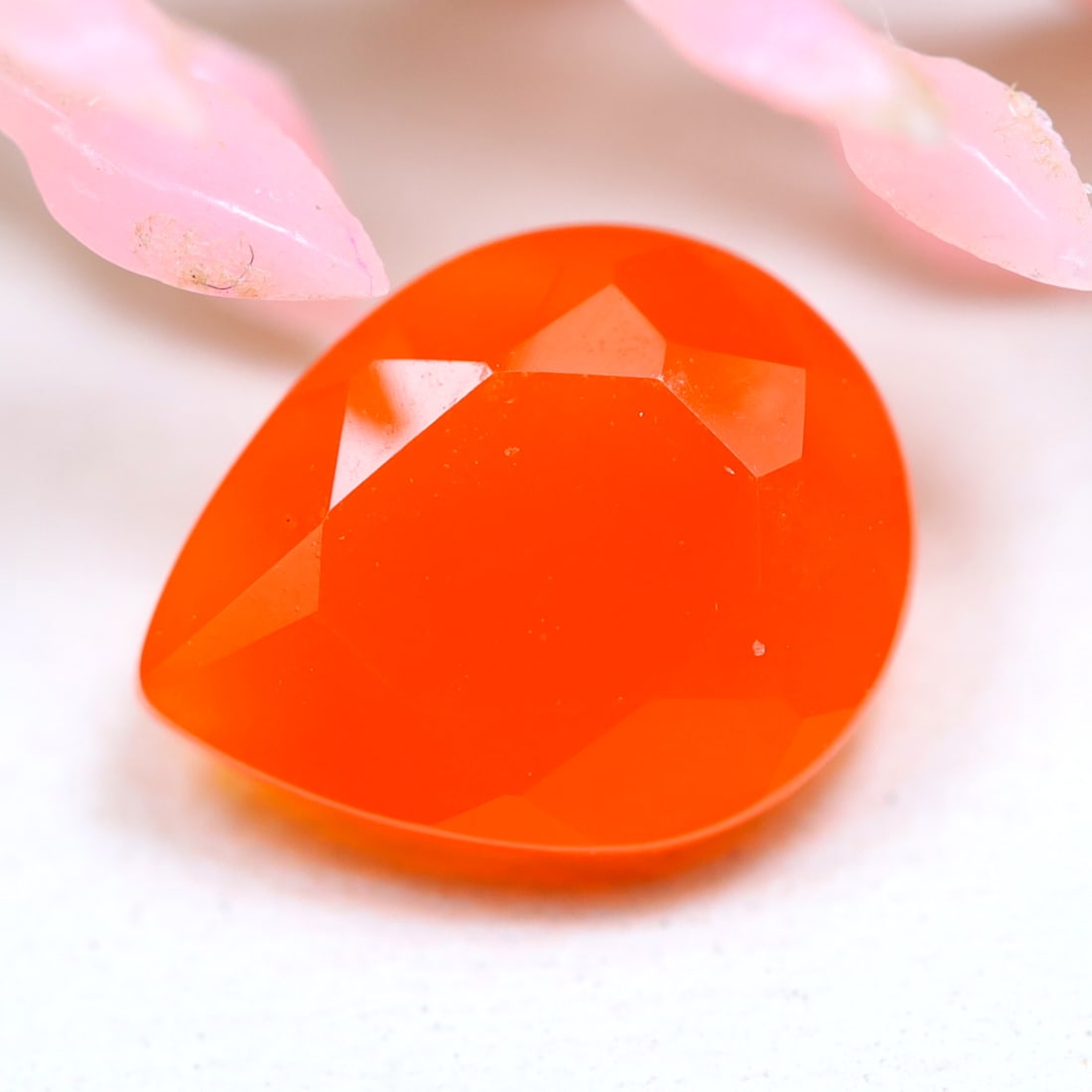 1.54Ct Natural Untreated Orange Carnelian Faceted Cut Sri Lanka: Ksmith Jewels Global Welcome to our auction house, today auction brought to you by Ksmith Jewels Global based in Penang, Malaysia specialize in all kinds of opal and color gemstone both in manufacturi
