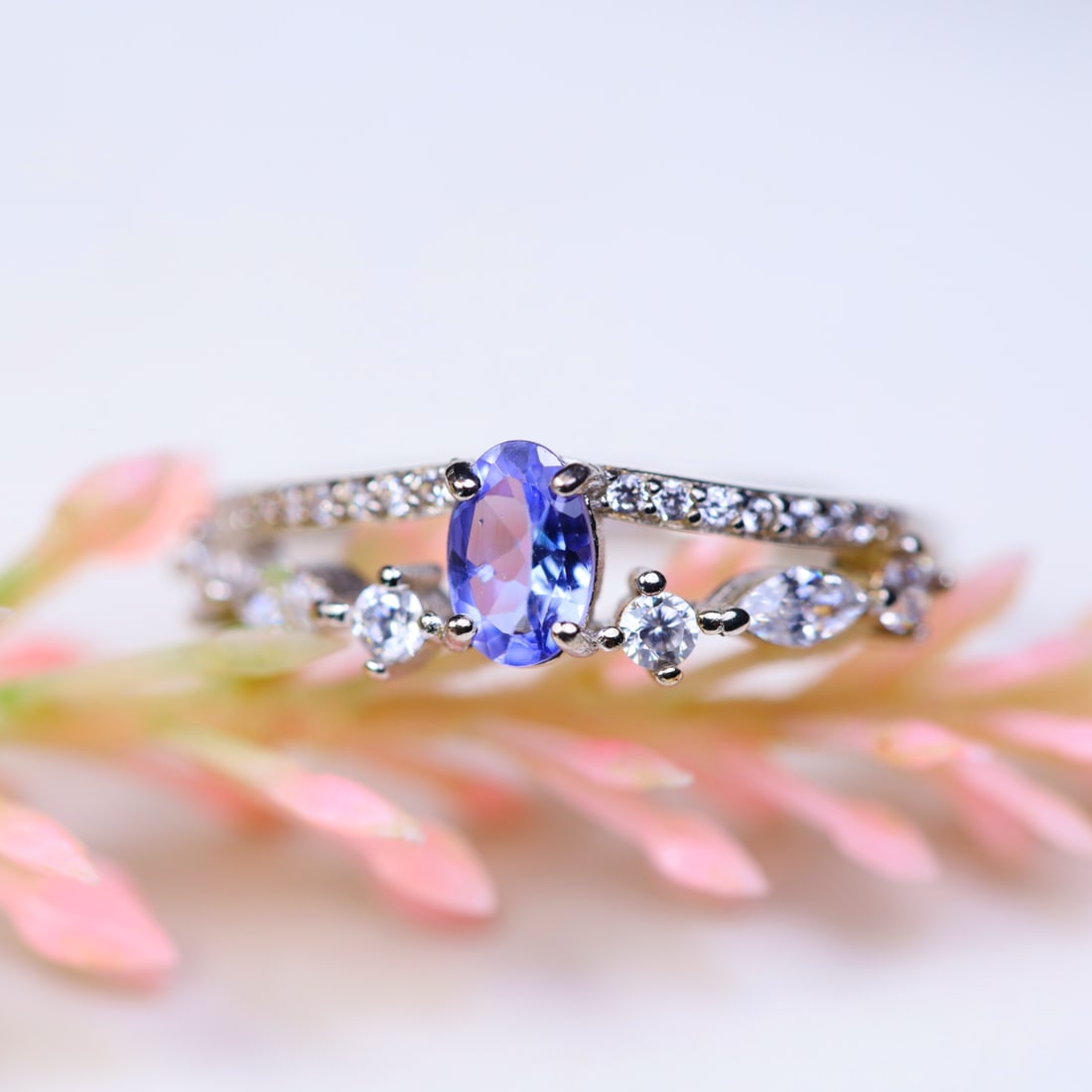 Total Weight of 7.36Ct Natural Unheated Tanzanite & Cubic Zirconia Ring 925 Sterling Silver: Ksmith Jewels Global Welcome to our auction house, today auction brought to you by Ksmith Jewels Global based in Penang, Malaysia specialize in all kinds of opal and color gemstone both in manufacturi