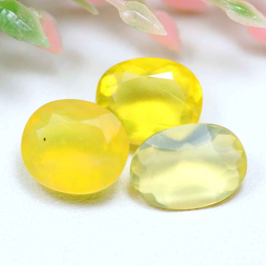 3.97CTS Natural Unheated Yellow Mexico Opal Oval OT6951: Ksmith Jewels Global Welcome to our auction house, today auction brought to you by Ksmith Jewels Global based in Penang, Malaysia specialize in all kinds of opal and color gemstone both in manufacturi