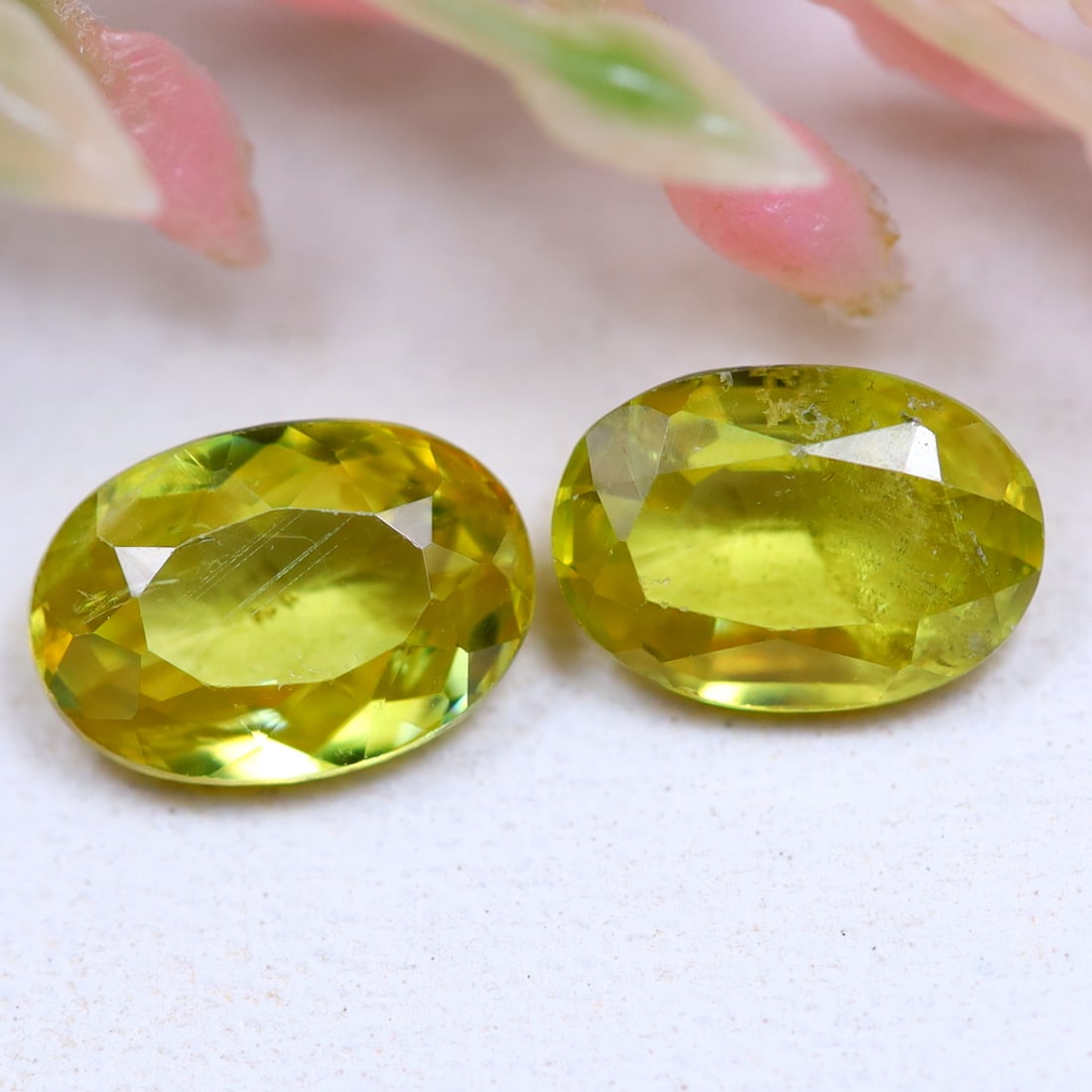 1.25Ct Natural Oval Unheated Madagascar Yellow Sphene (OT7041): Ksmith Jewels Global Welcome to our auction house, today auction brought to you by Ksmith Jewels Global based in Penang, Malaysia specialize in all kinds of opal and color gemstone both in manufacturi