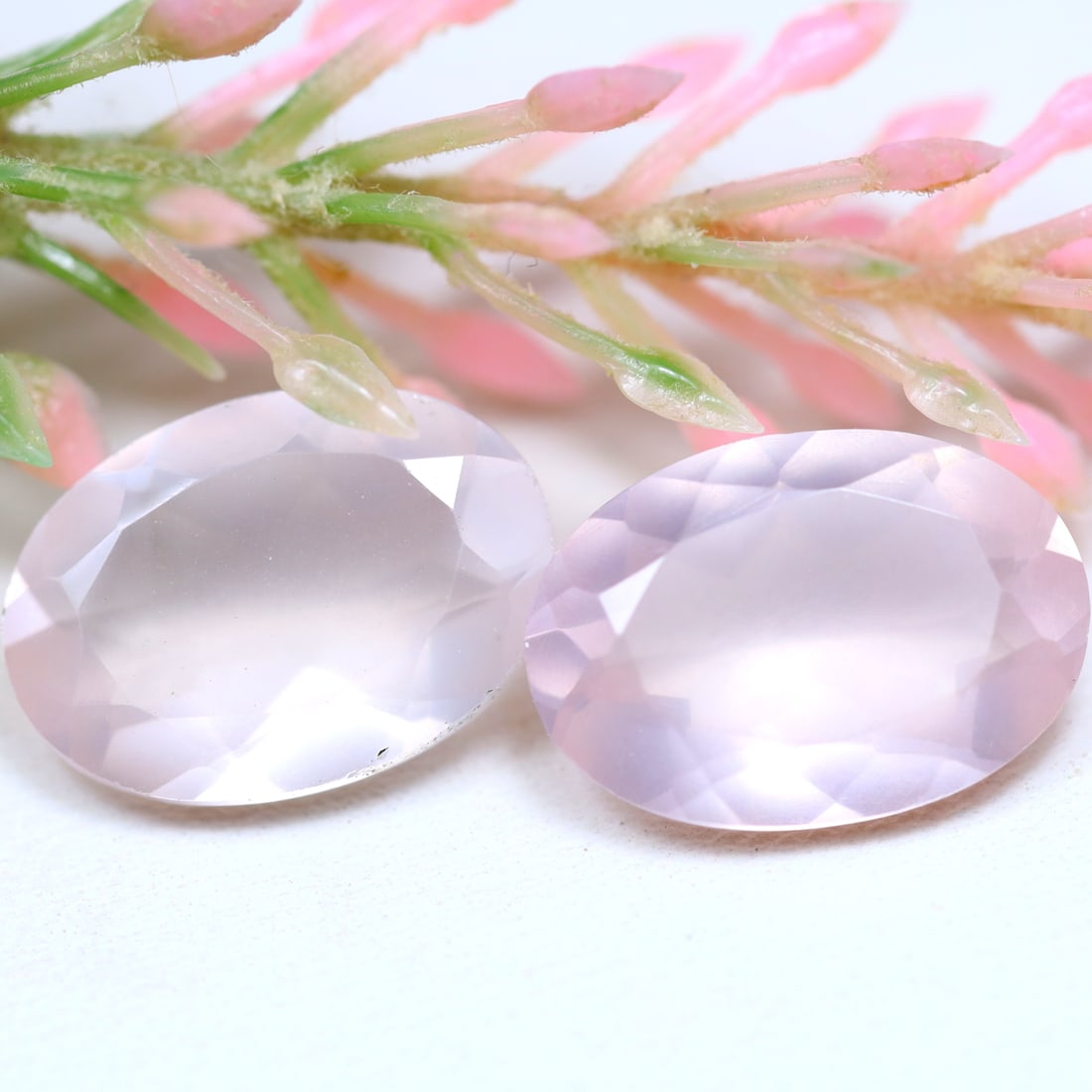 Rose Quartz 9.26Ct Oval Cut Natural Pinkish Rose Quartz Pair: Ksmith Jewels Global Welcome to our auction house, today auction brought to you by Ksmith Jewels Global based in Penang, Malaysia specialize in all kinds of opal and color gemstone both in manufacturi