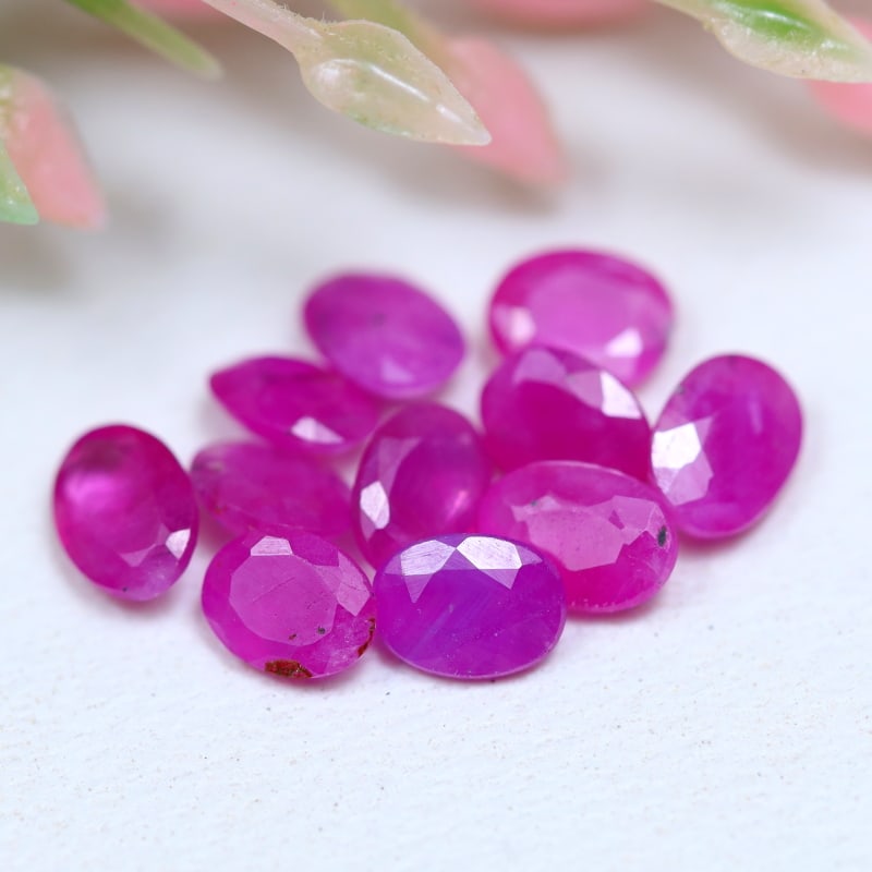 2.07Ct Natural Heated Pinkish Red Ruby Lot - Mozambique Gemstone - Oval Faceted (1 of 2)