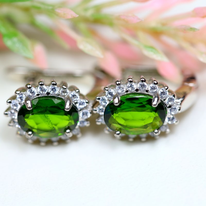 Total Weight 17.39Cts Natural Unheated Gemstone Chrome Diopside & Cubic Zirconia Earrings 925: Ksmith Jewels Global Welcome to our auction house, today auction brought to you by Ksmith Jewels Global based in Penang, Malaysia specialize in all kinds of opal and color gemstone both in manufacturi