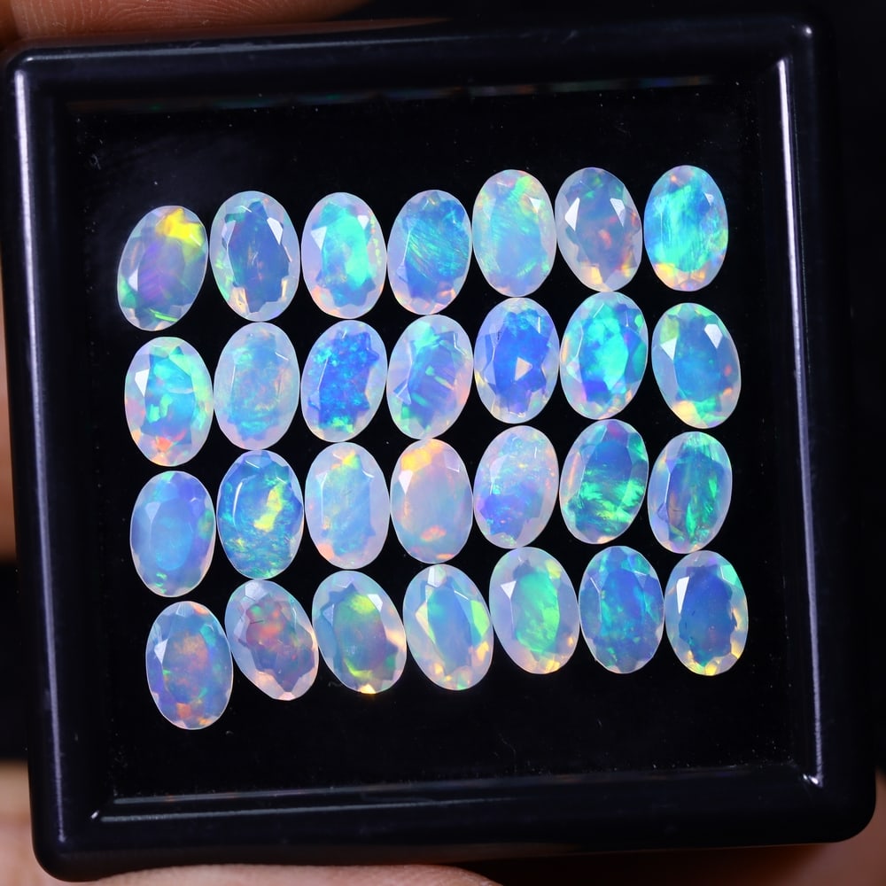*8.18Ct 28pcs Calibrated 6x4mm Faceted Welo Opal Set - Ethiopian Opal, 1129B: Ksmith Heritage Auctioneers Welcome to our auction house, today auction brought to you by Ksmith Heritage Auctioneers based in Penang, Malaysia specialize in all kinds of opal and color gemstone both