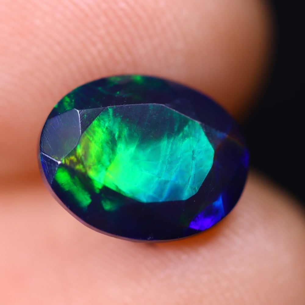 1.63Ct Welo Black Opal Faceted Polished - Ethiopian Opal, 800E: Ksmith Heritage Auctioneers Welcome to our auction house, today auction brought to you by Ksmith Heritage Auctioneers based in Penang, Malaysia specialize in all kinds of opal and color gemstone both