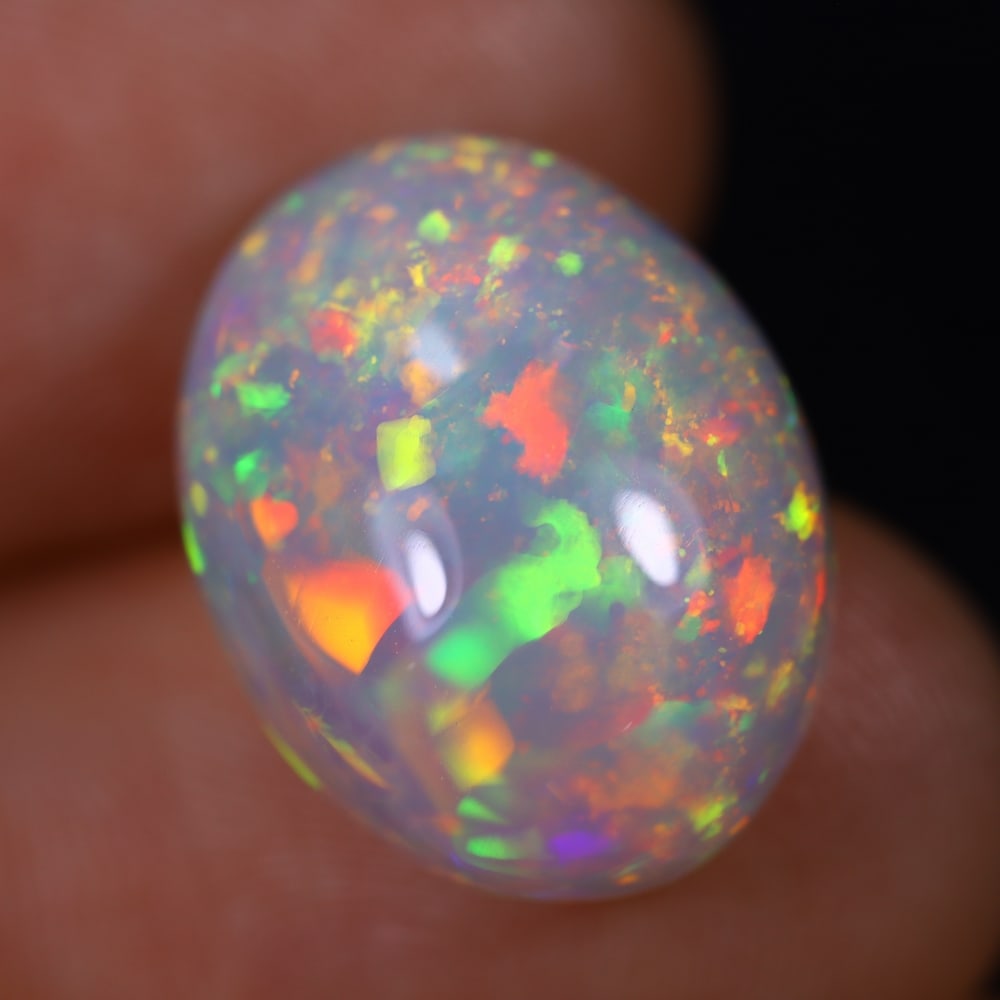 *8.08Ct Welo Opal Polished - Ethiopian Opal, 6B: Ksmith Heritage Auctioneers Welcome to our auction house, today auction brought to you by Ksmith Heritage Auctioneers based in Penang, Malaysia specialize in all kinds of opal and color gemstone both