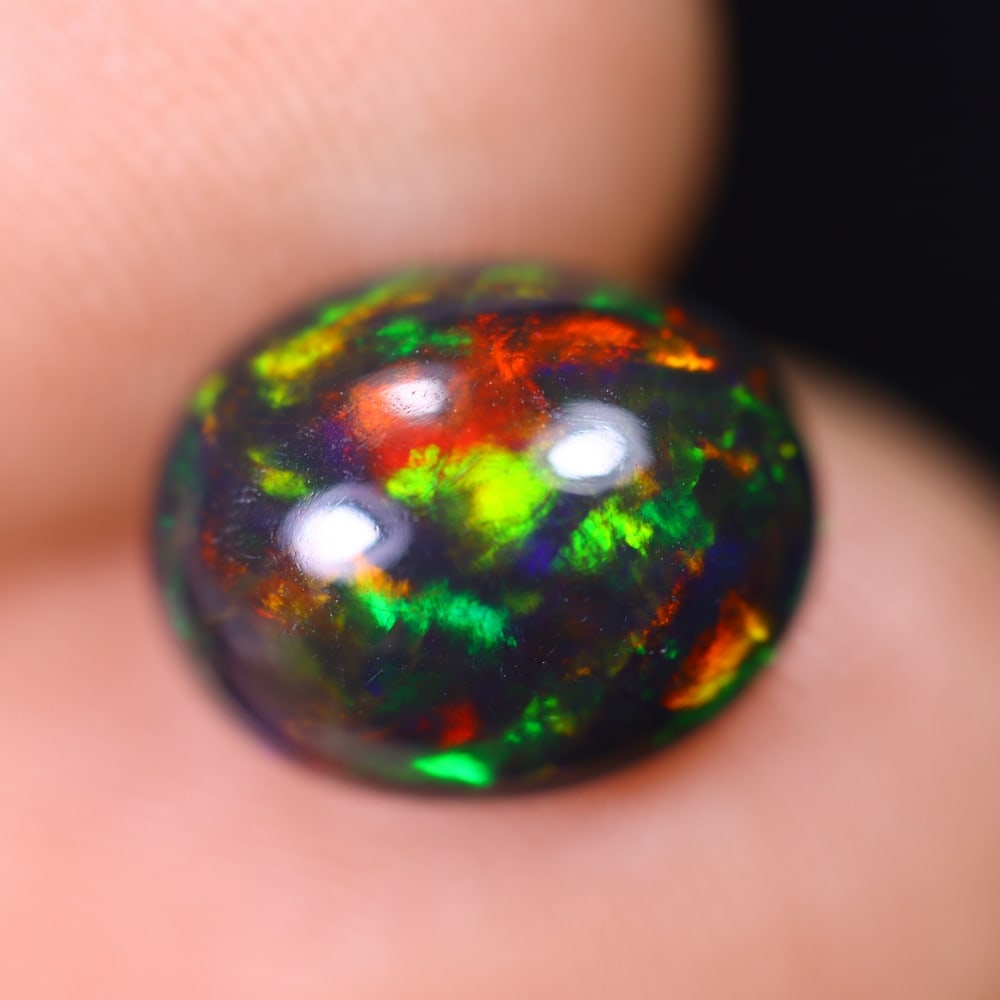 2.17Ct Welo Black Opal Polished - Ethiopian Opal, 132E: Ksmith Heritage Auctioneers Welcome to our auction house, today auction brought to you by Ksmith Heritage Auctioneers based in Penang, Malaysia specialize in all kinds of opal and color gemstone both