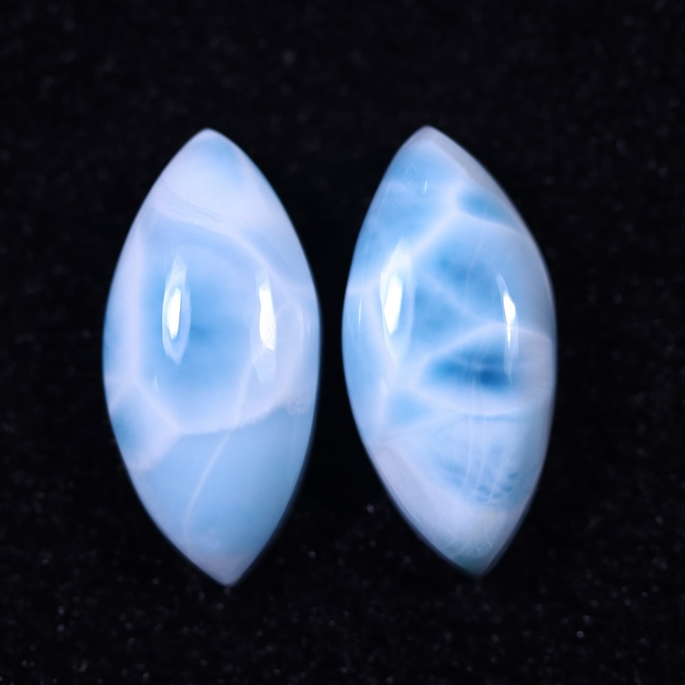 *30.33cts Natural Larimar Set - Polished Cabochon, 825B: Ksmith Heritage Auctioneers Welcome to our auction house, today auction brought to you by Ksmith Heritage Auctioneers based in Penang, Malaysia specialize in all kinds of opal and color gemstone both