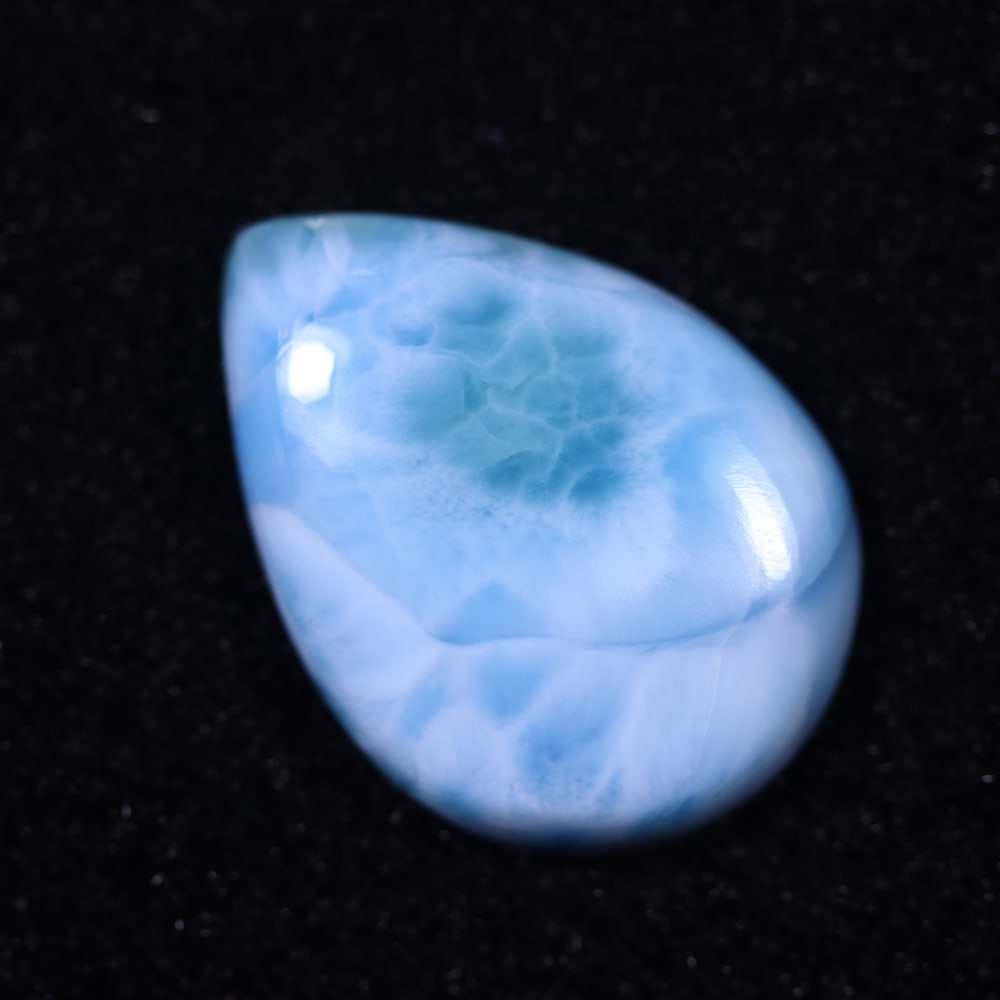 *19.34cts Natural Larimar - Polished Cabochon, 581E: Ksmith Heritage Auctioneers Welcome to our auction house, today auction brought to you by Ksmith Heritage Auctioneers based in Penang, Malaysia specialize in all kinds of opal and color gemstone both