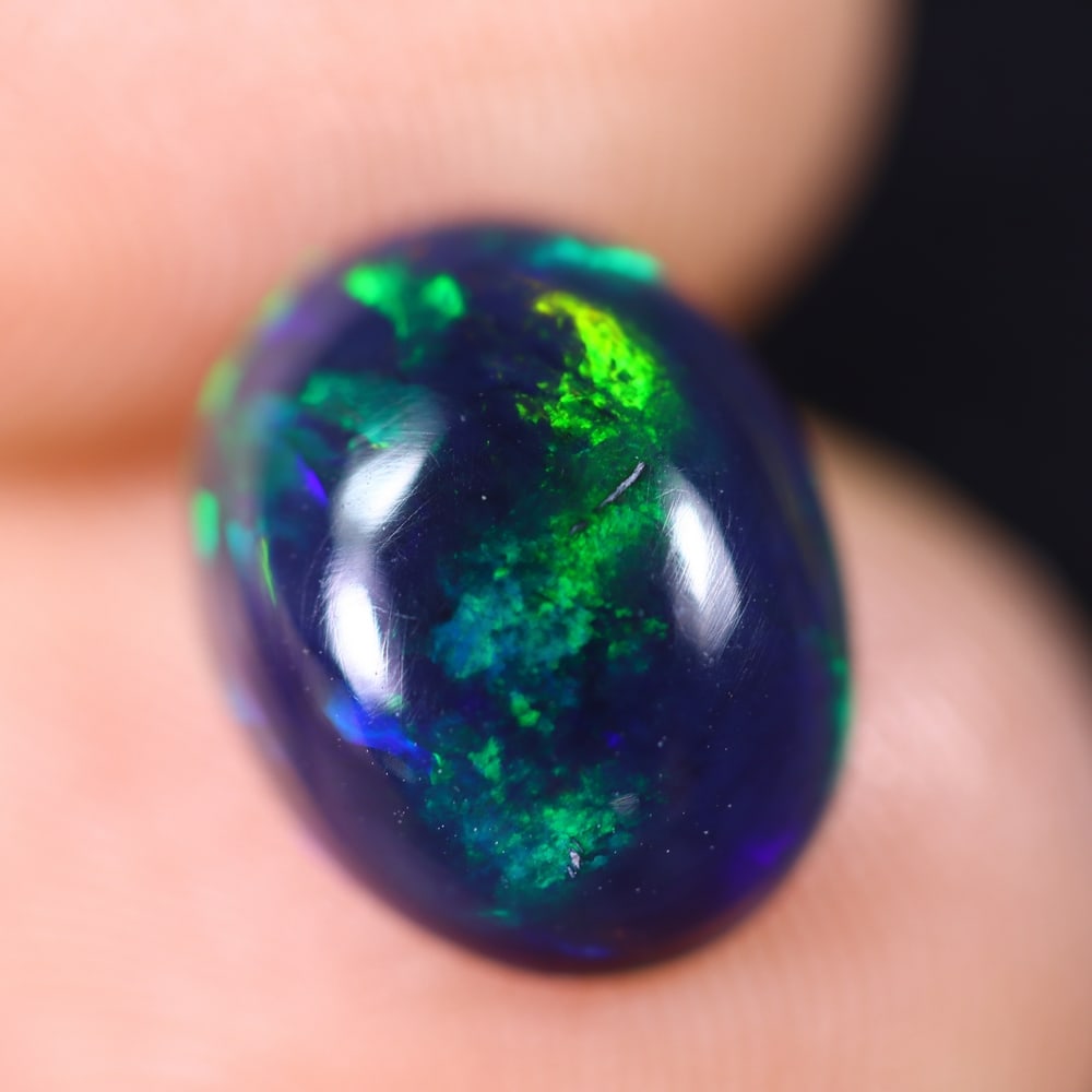 1.70Ct Welo Black Opal Polished - Ethiopian Opal, 234E: Ksmith Heritage Auctioneers Welcome to our auction house, today auction brought to you by Ksmith Heritage Auctioneers based in Penang, Malaysia specialize in all kinds of opal and color gemstone both