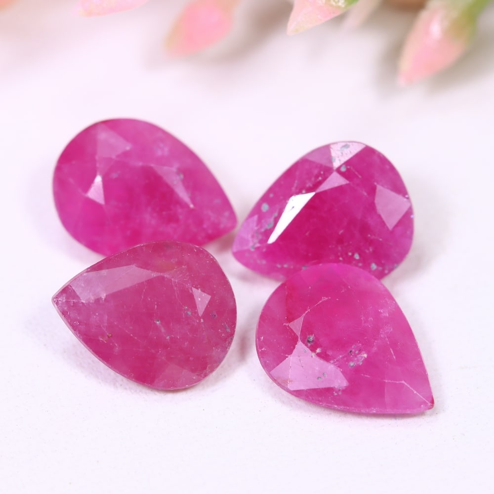 6.22Ct Red Ruby Set - Polished Faceted , 554E (1 of 2)