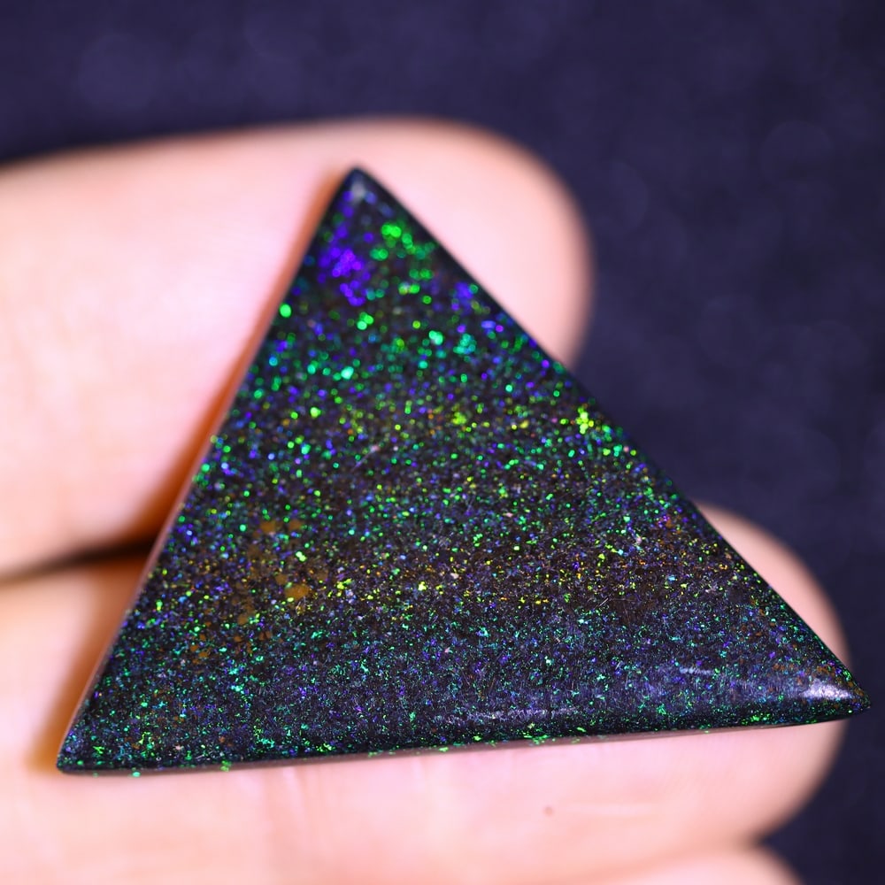 *13.33Ct Matrix Fairy Opal - Australian Opal, 905B: Ksmith Heritage Auctioneers Welcome to our auction house, today auction brought to you by Ksmith Heritage Auctioneers based in Penang, Malaysia specialize in all kinds of opal and color gemstone both