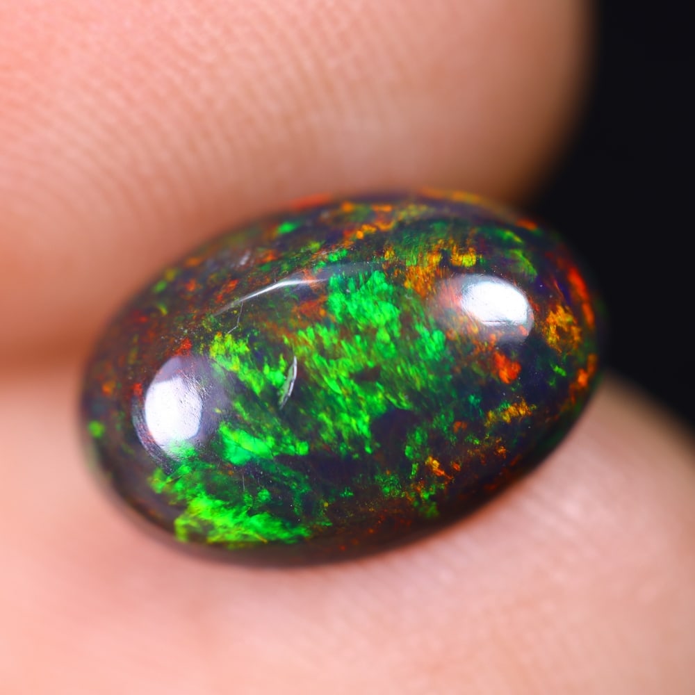 *1.74Ct Welo Black Opal Polished - Ethiopian Opal, 438E: Ksmith Heritage Auctioneers Welcome to our auction house, today auction brought to you by Ksmith Heritage Auctioneers based in Penang, Malaysia specialize in all kinds of opal and color gemstone both