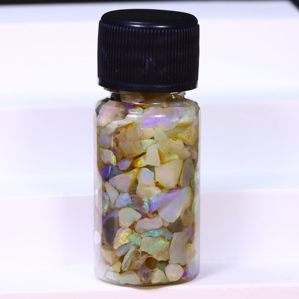 Australian Lightning Ridge Crystal Black Opal Rough Chip Jar (Good For Display), 661B: Ksmith Heritage Auctioneers Welcome to our auction house, today auction brought to you by Ksmith Heritage Auctioneers based in Penang, Malaysia specialize in all kinds of opal and color gemstone both