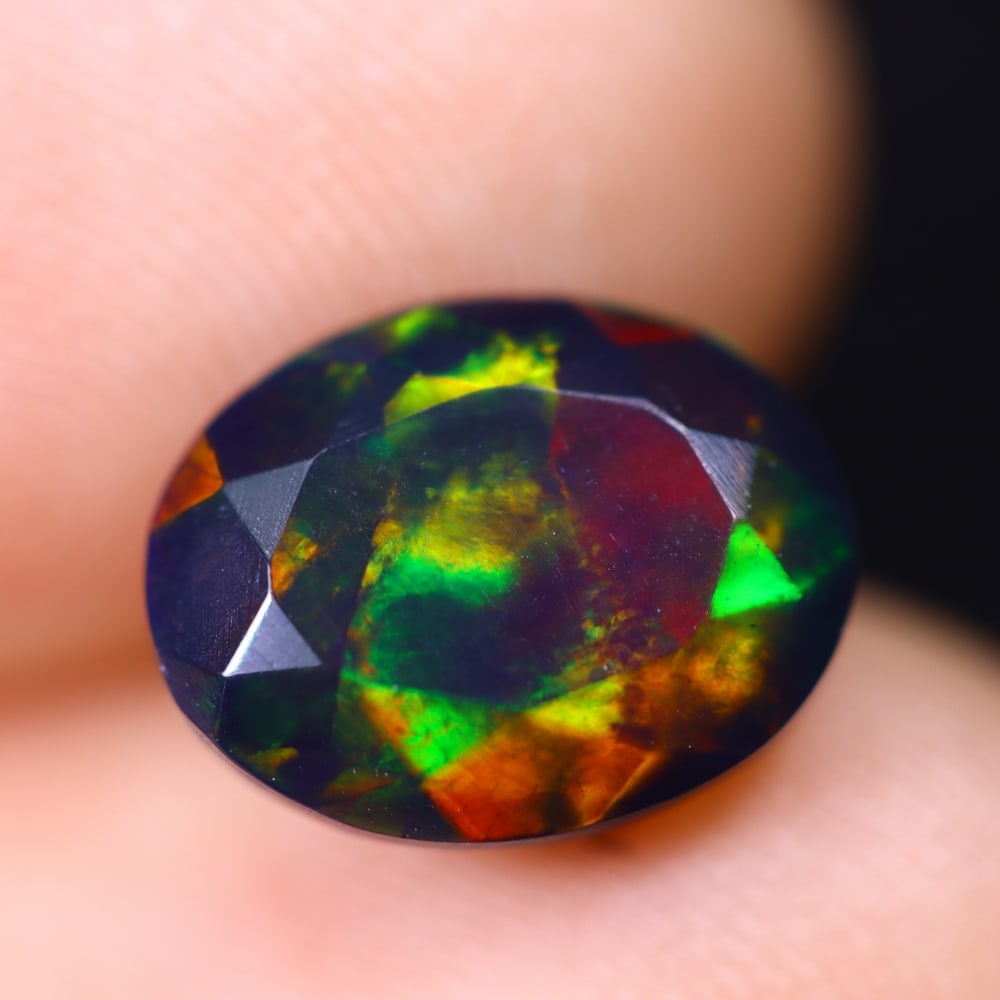 2.01Ct Welo Black Opal Faceted Polished - Ethiopian Opal, 464E: Ksmith Heritage Auctioneers Welcome to our auction house, today auction brought to you by Ksmith Heritage Auctioneers based in Penang, Malaysia specialize in all kinds of opal and color gemstone both