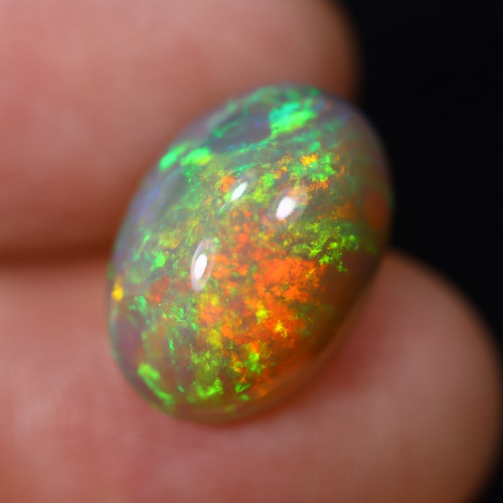 *6.25Ct Welo Opal Polished - Ethiopian Opal, 1109B: Ksmith Heritage Auctioneers Welcome to our auction house, today auction brought to you by Ksmith Heritage Auctioneers based in Penang, Malaysia specialize in all kinds of opal and color gemstone both