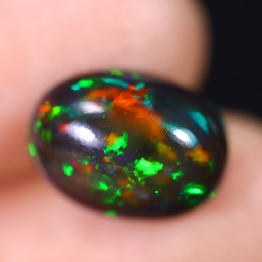 3.25Ct Welo Black Opal Polished - Ethiopian Opal, 152B: Ksmith Heritage Auctioneers Welcome to our auction house, today auction brought to you by Ksmith Heritage Auctioneers based in Penang, Malaysia specialize in all kinds of opal and color gemstone both