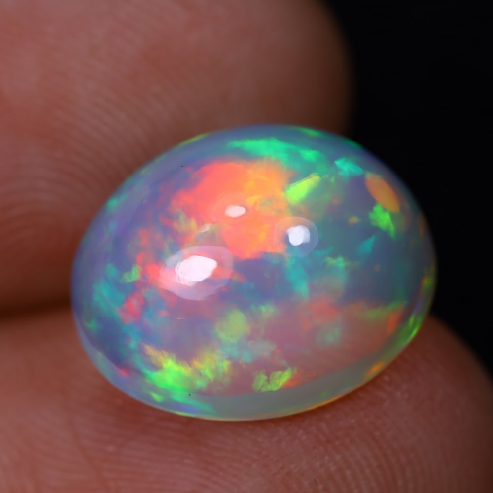 4.68Ct Welo Opal Polished - Ethiopian Opal, 128B: Ksmith Heritage Auctioneers Welcome to our auction house, today auction brought to you by Ksmith Heritage Auctioneers based in Penang, Malaysia specialize in all kinds of opal and color gemstone both