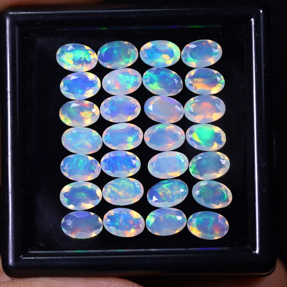 *7.97Ct 28pcs Calibrated 6x4mm Faceted Welo Opal Set - Ethiopian Opal, 879B: Ksmith Heritage Auctioneers Welcome to our auction house, today auction brought to you by Ksmith Heritage Auctioneers based in Penang, Malaysia specialize in all kinds of opal and color gemstone both