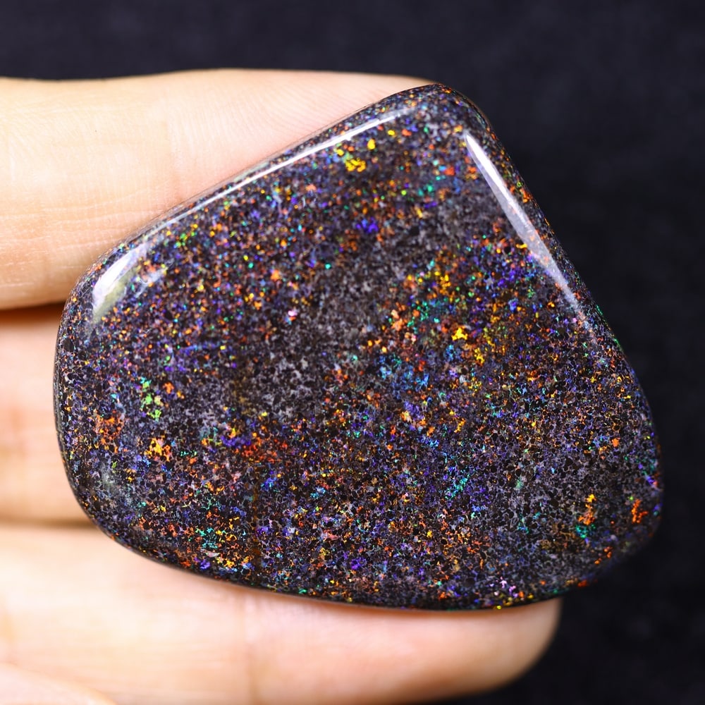 *47.43Ct Matrix Fairy Opal - Australian Opal, 526B: Ksmith Heritage Auctioneers Welcome to our auction house, today auction brought to you by Ksmith Heritage Auctioneers based in Penang, Malaysia specialize in all kinds of opal and color gemstone both