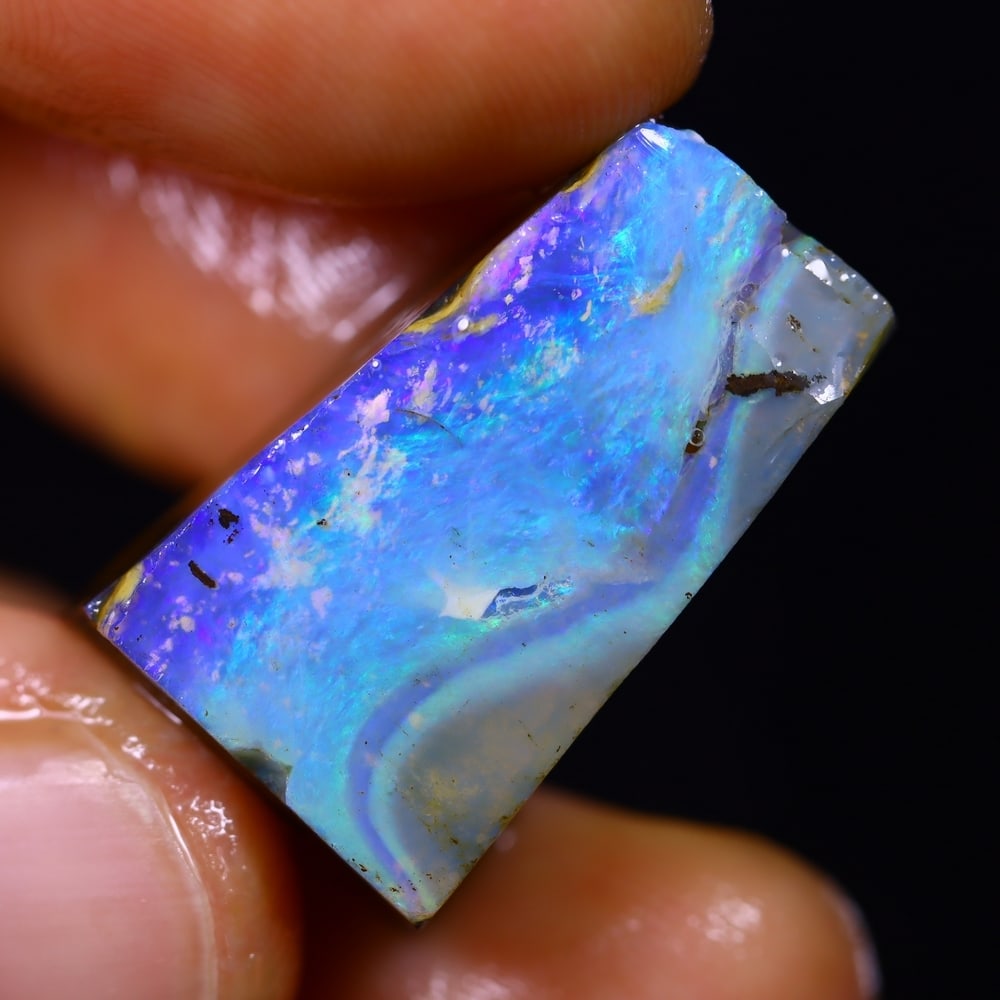 33Ct Winton Boulder Rough Opal - Australian Opal - Freeform Rough, 1071B: Ksmith Heritage Auctioneers Welcome to our auction house, today auction brought to you by Ksmith Heritage Auctioneers based in Penang, Malaysia specialize in all kinds of opal and color gemstone both