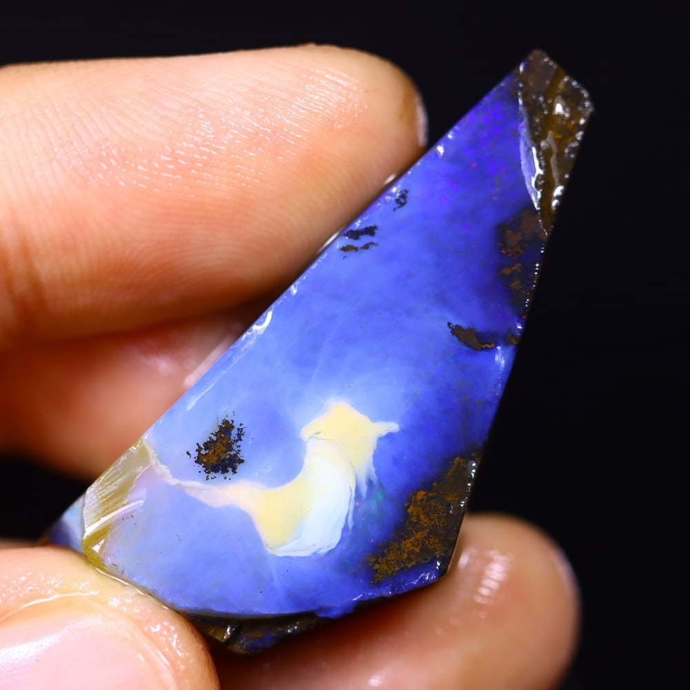 40Ct Winton Boulder Rough Opal - Australian Opal - Freeform Rough, 1087B: Ksmith Heritage Auctioneers Welcome to our auction house, today auction brought to you by Ksmith Heritage Auctioneers based in Penang, Malaysia specialize in all kinds of opal and color gemstone both