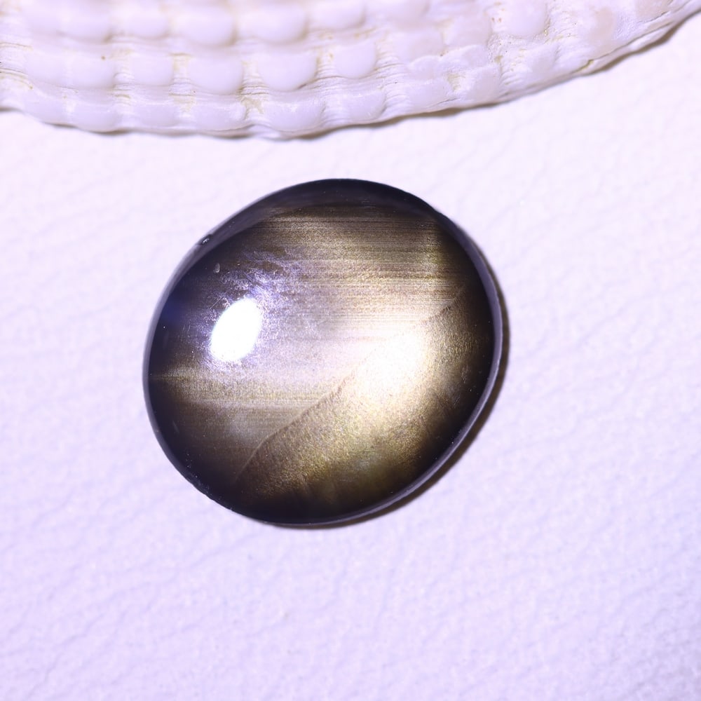 1.89cts 6 Rays Black Star Sapphire , 968E: Ksmith Heritage Auctioneers Welcome to our auction house, today auction brought to you by Ksmith Heritage Auctioneers based in Penang, Malaysia specialize in all kinds of opal and color gemstone both