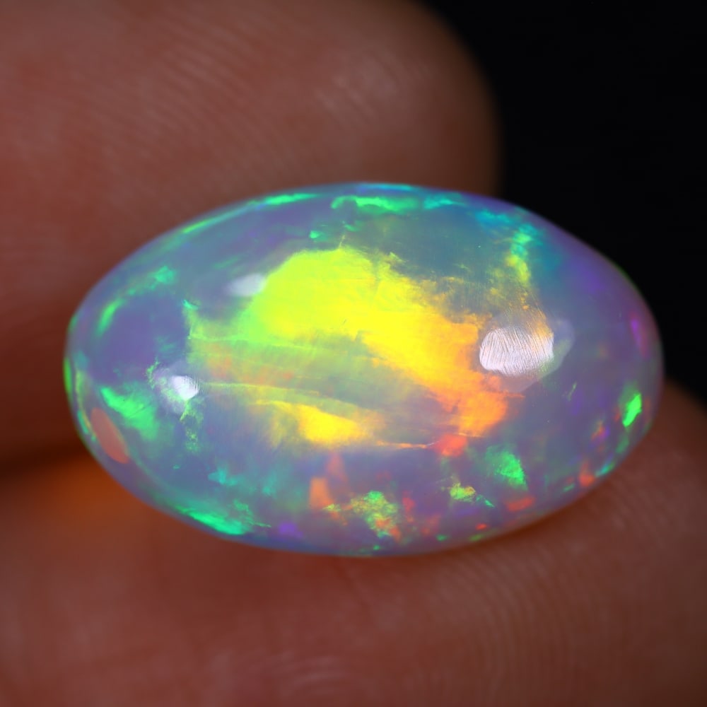 *6.21Ct Welo Opal Polished - Ethiopian Opal, 879E: Ksmith Heritage Auctioneers Welcome to our auction house, today auction brought to you by Ksmith Heritage Auctioneers based in Penang, Malaysia specialize in all kinds of opal and color gemstone both
