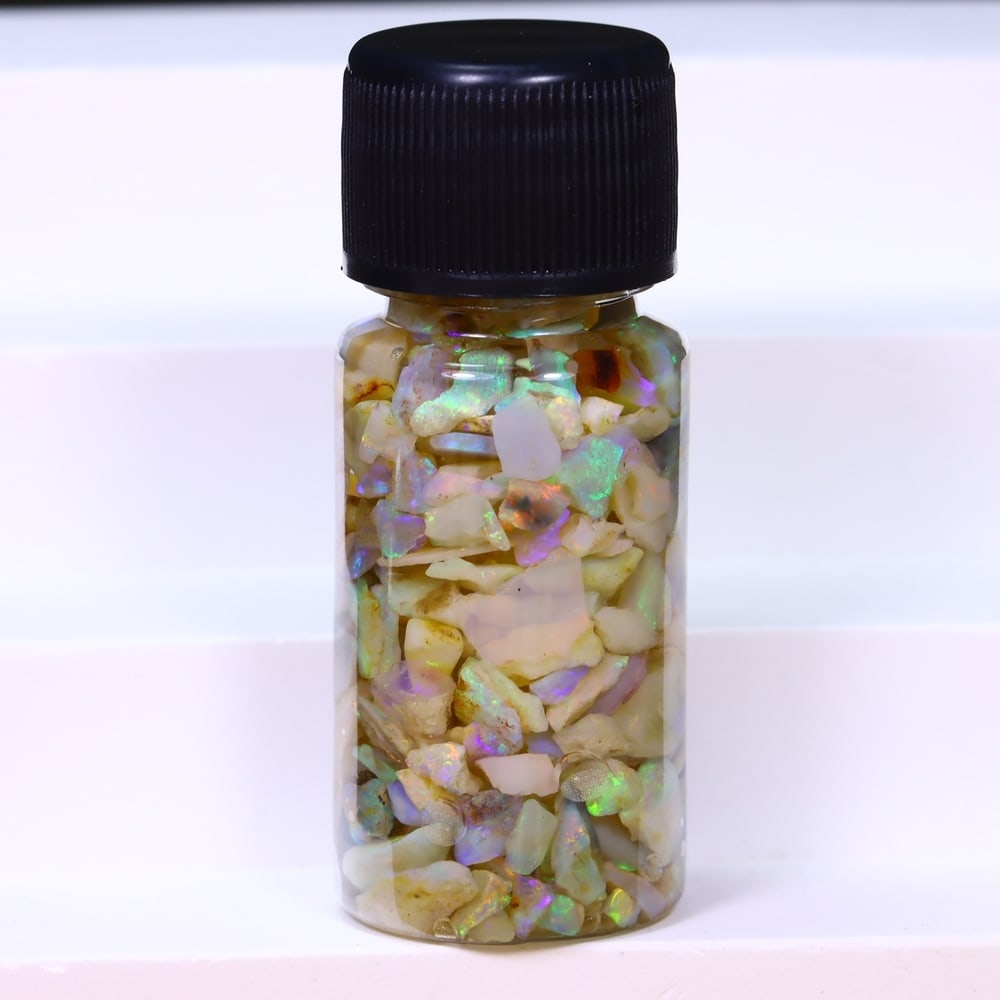 Australian Lightning Ridge Crystal Black Opal Rough Chip Jar (Good For Display), 309B: Ksmith Heritage Auctioneers Welcome to our auction house, today auction brought to you by Ksmith Heritage Auctioneers based in Penang, Malaysia specialize in all kinds of opal and color gemstone both