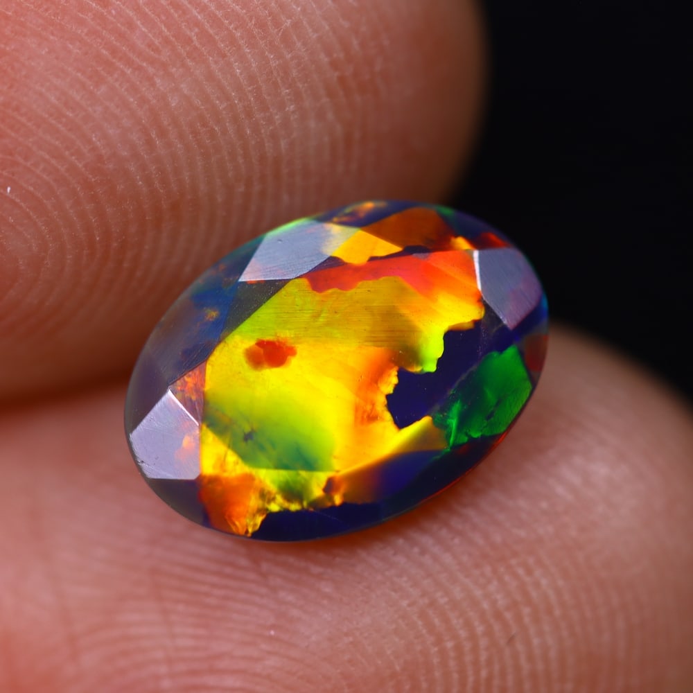 1.11Ct Welo Black Opal Faceted Polished - Ethiopian Opal, 69B: Ksmith Heritage Auctioneers Welcome to our auction house, today auction brought to you by Ksmith Heritage Auctioneers based in Penang, Malaysia specialize in all kinds of opal and color gemstone both
