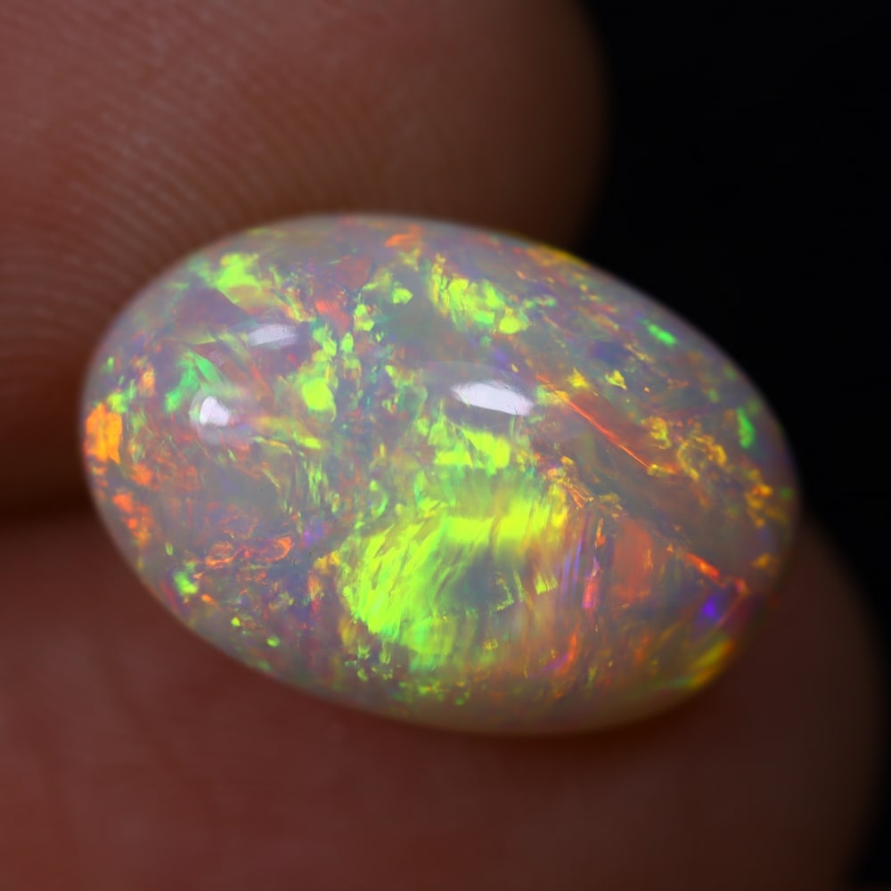 6.43Ct Welo Opal Polished - Ethiopian Opal, 709B: Ksmith Heritage Auctioneers Welcome to our auction house, today auction brought to you by Ksmith Heritage Auctioneers based in Penang, Malaysia specialize in all kinds of opal and color gemstone both