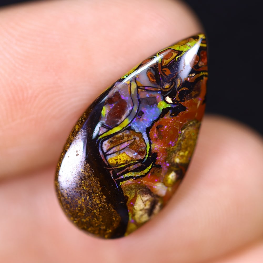8.51Ct Boulder Opal - Australian Opal, 734B: Ksmith Heritage Auctioneers Welcome to our auction house, today auction brought to you by Ksmith Heritage Auctioneers based in Penang, Malaysia specialize in all kinds of opal and color gemstone both