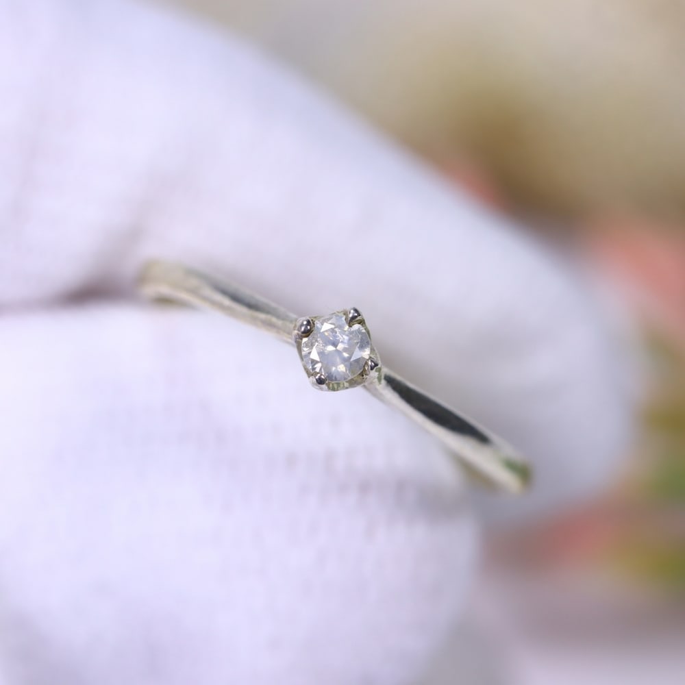 0.81g Natural Diamond Sterling Silver 925 Ring - Size US 4 - Total Diamond 0.08ct: Ksmith Jewels Global Welcome to our auction house, today auction brought to you by Ksmith Jewels Global based in Penang, Malaysia specialize in all kinds of opal, diamond and color gemstone both in ma