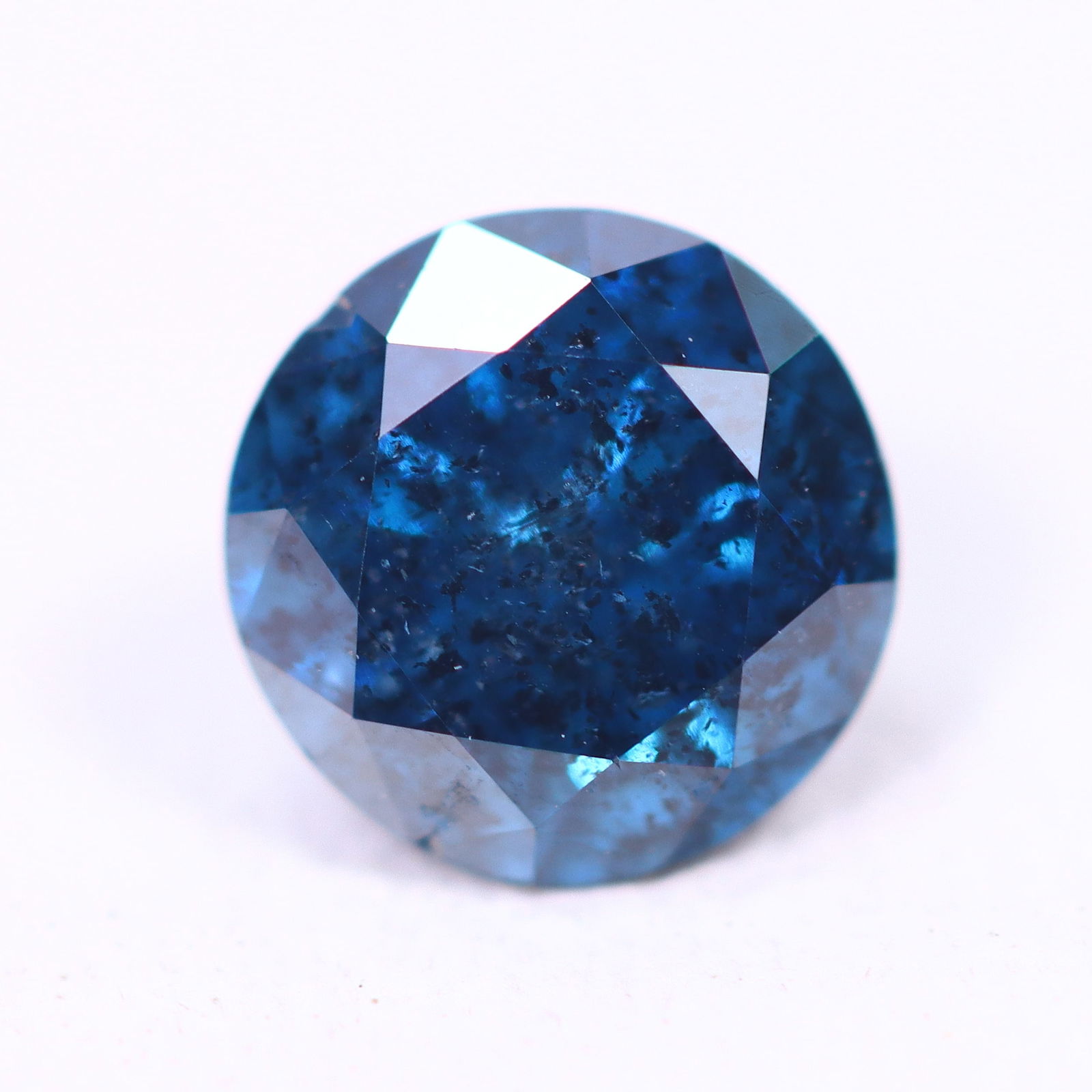 0.55ct Blue Round Diamond 5.0mm - Natural Diamond, Loose Diamond: Ksmith Jewels Global Welcome to our auction house, today auction brought to you by Ksmith Jewels Global based in Penang, Malaysia specialize in all kinds of opal, diamond and color gemstone both in ma