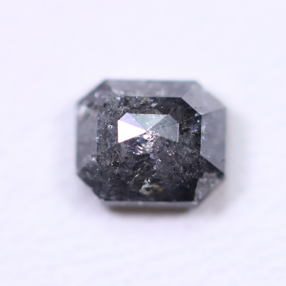 0.69ct Salt and Pepper Diamond 5.1x4.2mm - Natural Diamond, Loose Diamond: Ksmith Jewels Global Welcome to our auction house, today auction brought to you by Ksmith Jewels Global based in Penang, Malaysia specialize in all kinds of opal, diamond and color gemstone both in ma