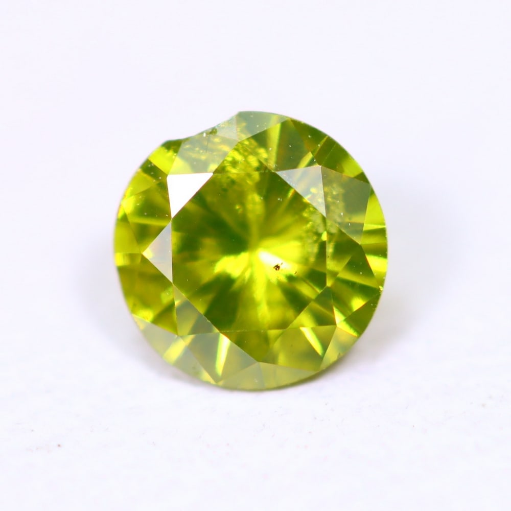 0.26ct Yellow Diamond 4.3mm - Natural Diamond, Loose Diamond, 235D: Ksmith Heritage Auctioneers Subject: Natural Diamond Origin: Africa Treatment: HPHT
