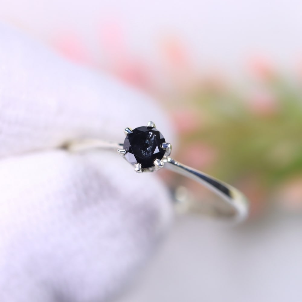 0.80g Natural Diamond Sterling Silver 925 Ring - Size US 5.5 - Total Diamond 0.27ct, 799D: Ksmith Heritage Auctioneers Subject: Natural Diamond Ring (925)