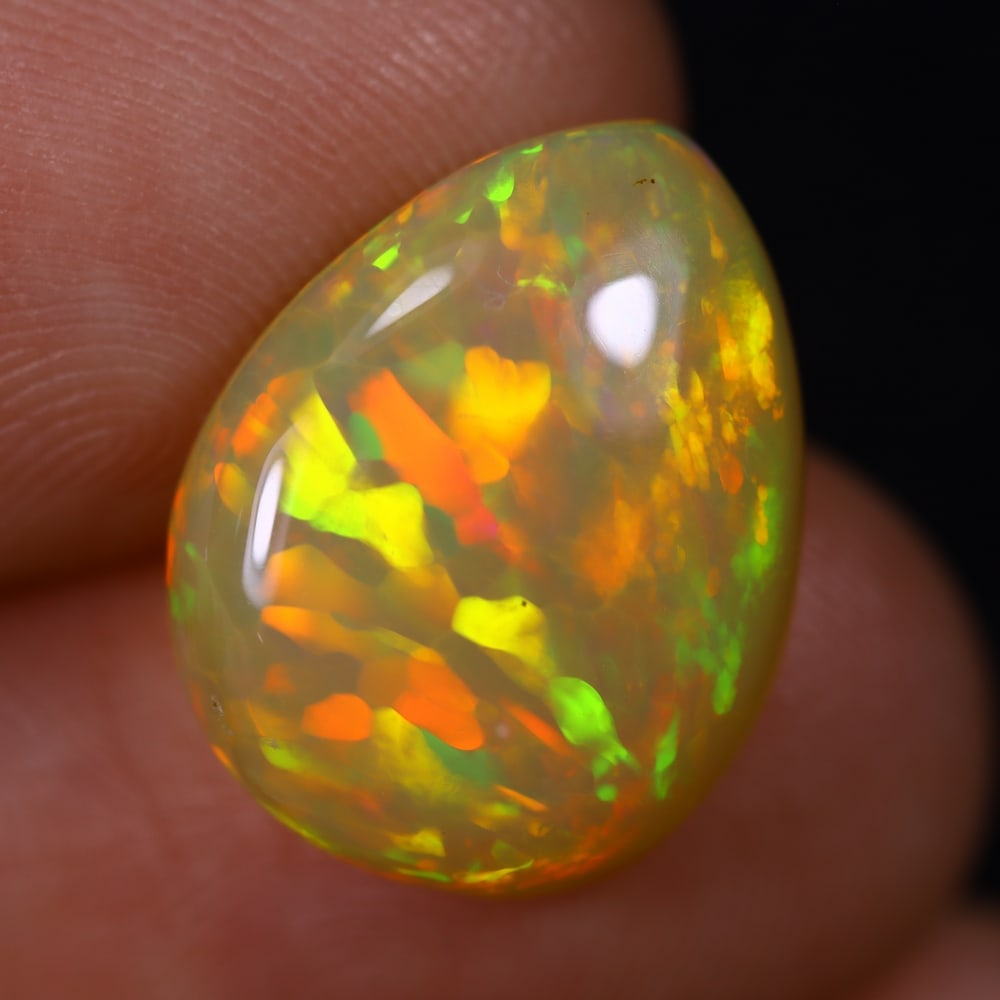 *5.27Ct Welo Opal Polished - Ethiopian Opal , 141E (1 of 6)