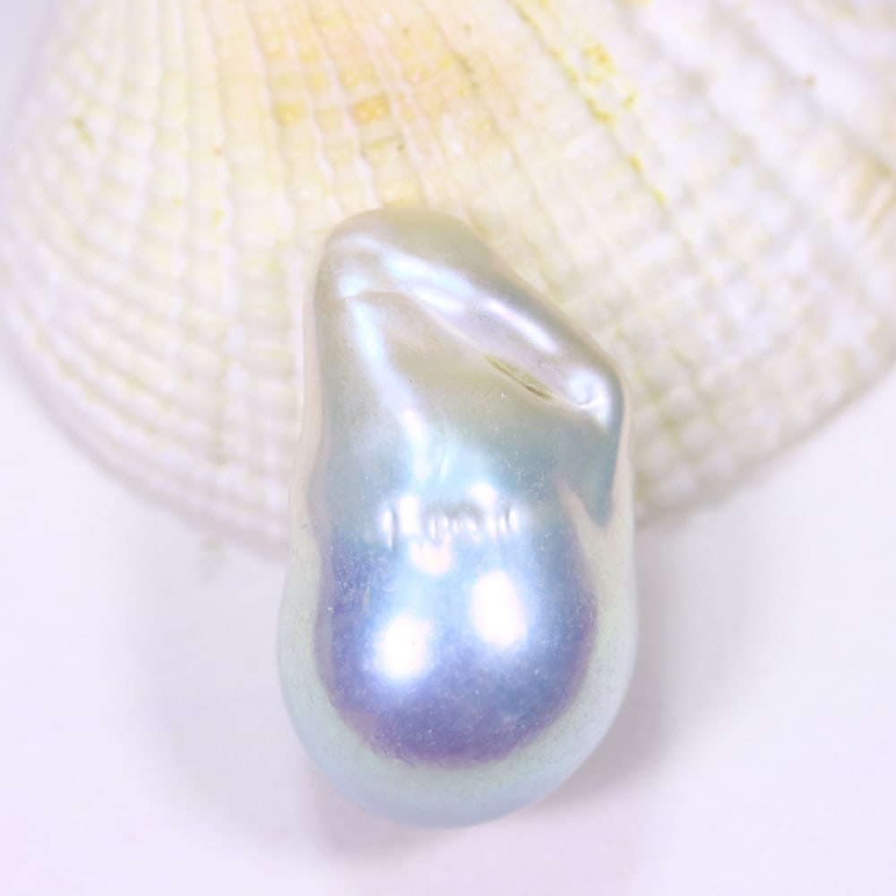 19.72Ct Freshwater Keshi Pearl - No Hole Drill - Approx 21x12x12mm , 363B (1 of 4)