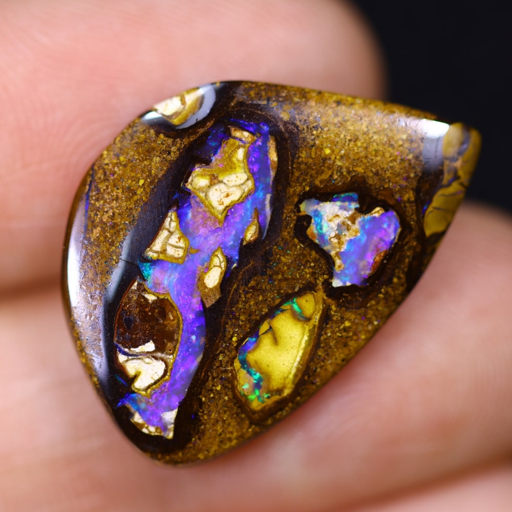 8.09Ct Boulder Opal - Australian Opal , 128E (1 of 6)