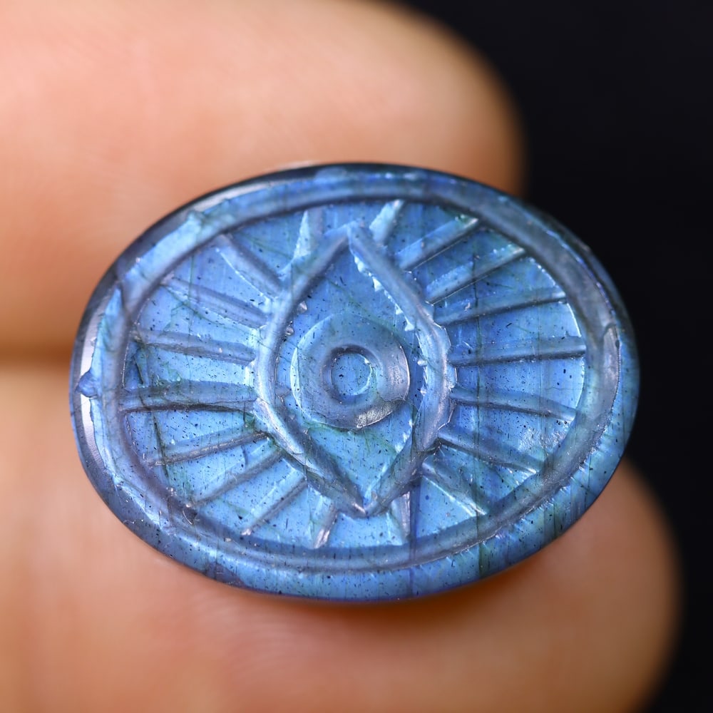 16.28cts Labradorite Evil Eye - Carving , 81E (1 of 3)