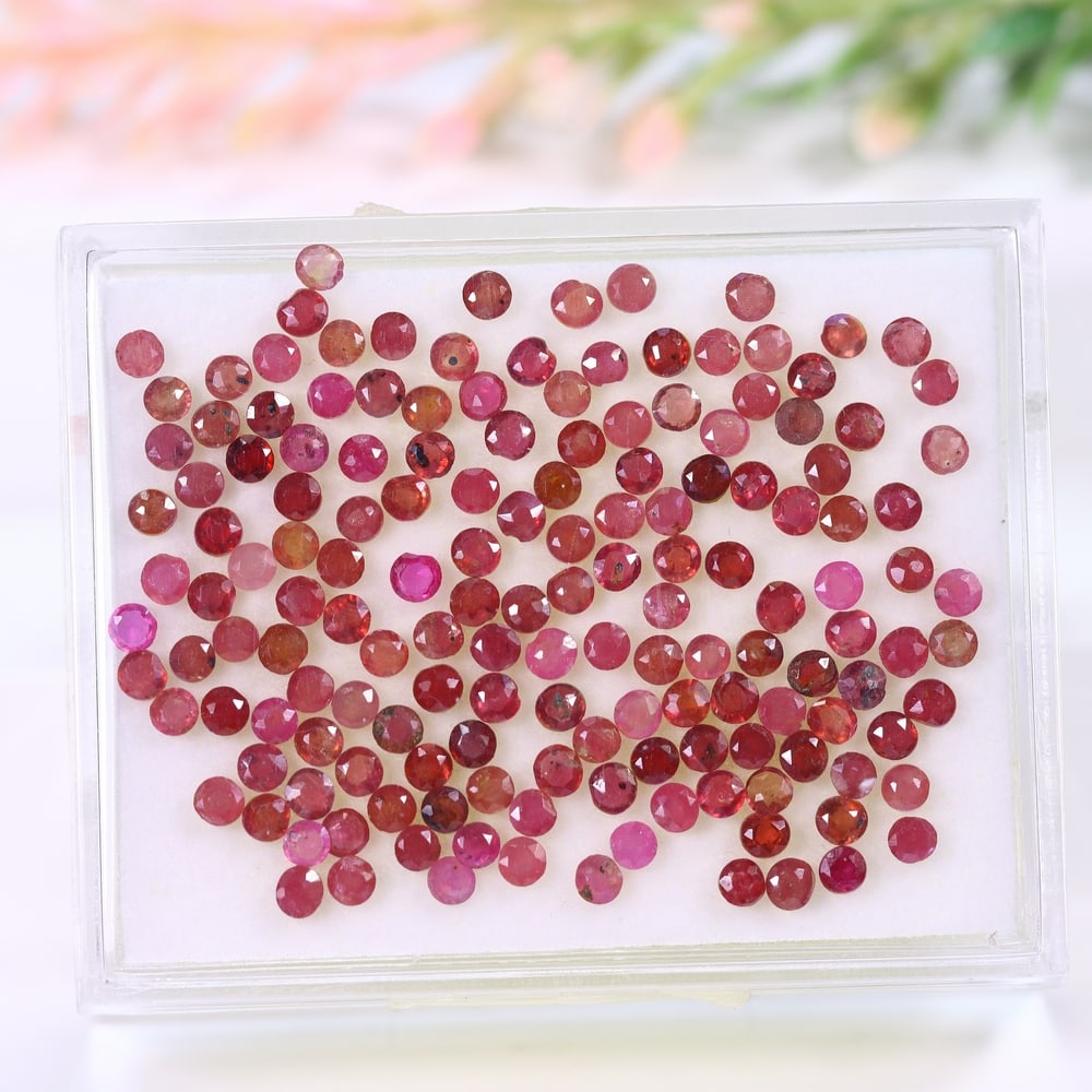 *11.50Ct Calibrated 2.3mm Red Ruby - Polished Faceted , 539B: Ksmith Heritage Auctioneers Subject: Natural Ruby Origin: Burma Carat Weight: 11.50Ct Dimension: 2.3x2.3x1.3 mm Treatment: Heated Type: Faceted, Polished