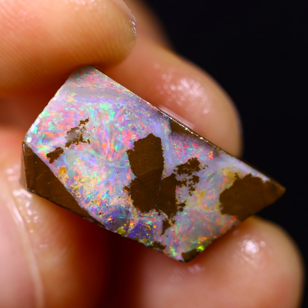 8Ct Winton Boulder Rough Opal - Australian Opal - Freeform Rough, 934B: Ksmith Heritage Auctioneers Subject: Natural Boulder Opal Origin: Australia Carat Weight: 8Ct Dimension: 17 x 10 x 4 mm Treatment: Natural Untreated Shape: Freeform Type: