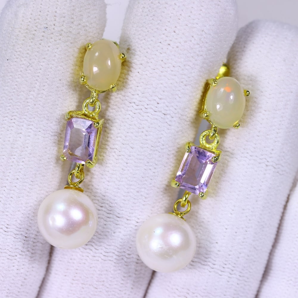 Earrings Pearl Amethyst & Opal - 925 Sterling Silver , 53E: Ksmith Heritage Auctioneers Subject: Natural Pearl, Amethyst & Opal Origin: Thailand Carat Weight: 27.13ct Dimension: Gemstone 5x7mm Type: Earrings