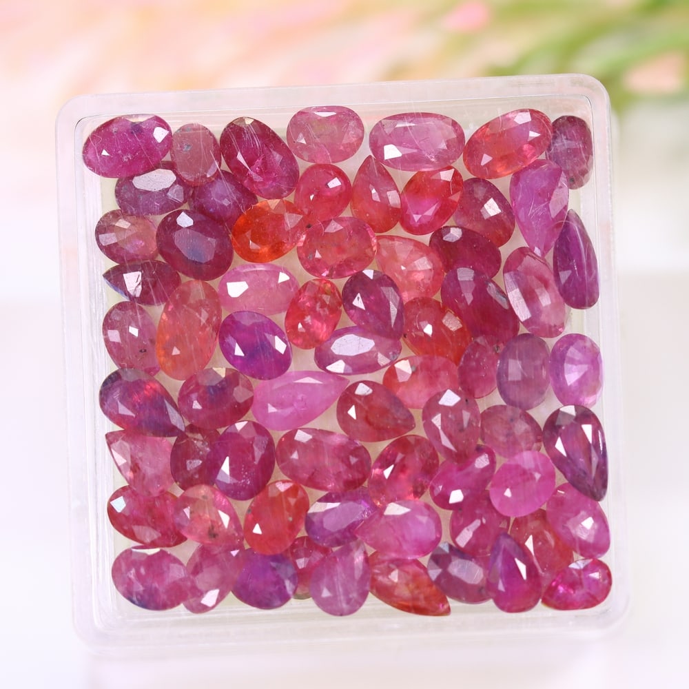 12.50Ct Red Ruby Set - Polished Faceted , 491B: Ksmith Heritage Auctioneers Subject: Natural Ruby (Without Box) Origin: Burma Carat Weight: 12.50Ct Dimension: 4.7x3.1x1.4 mm Treatment: Heated Type: Faceted, Polished
