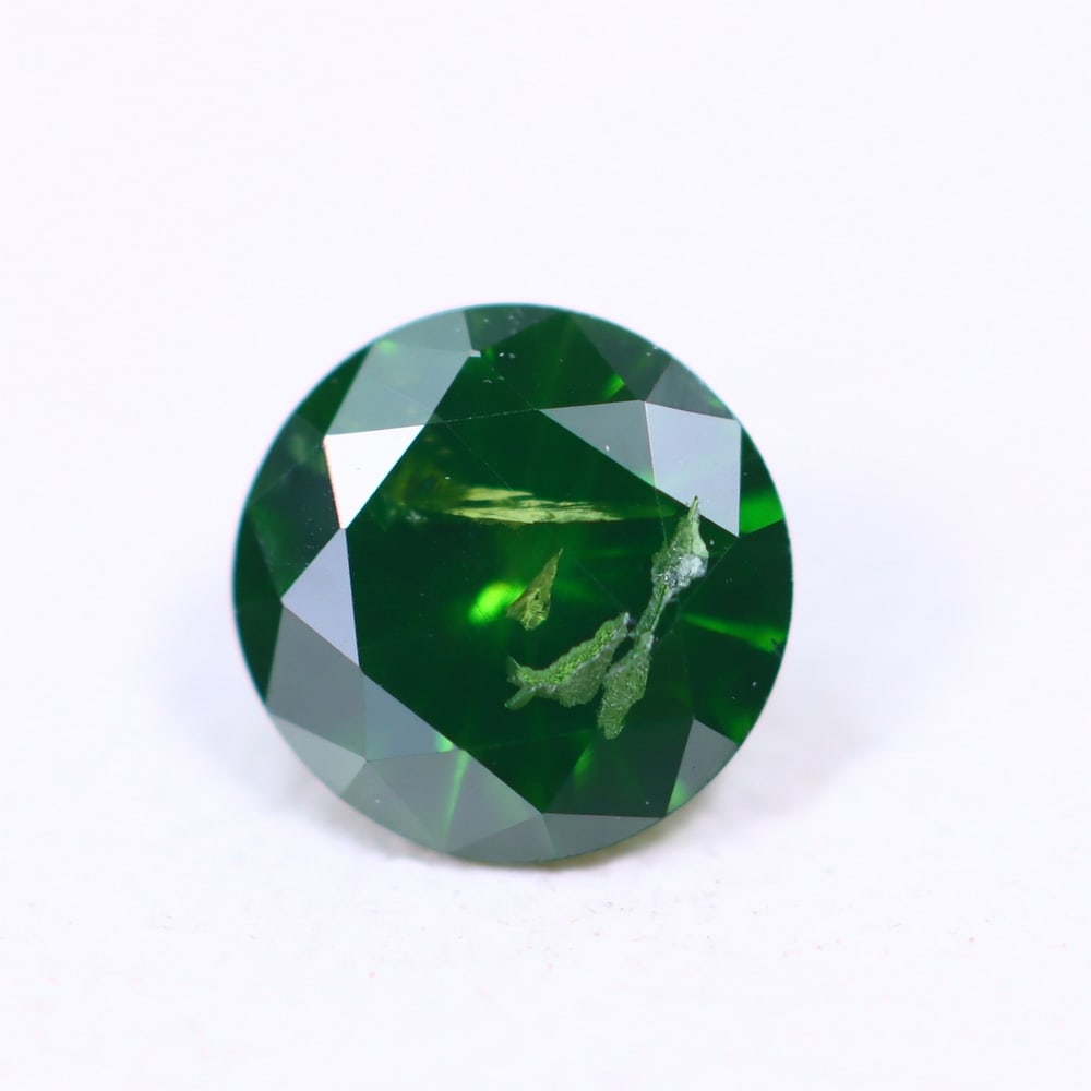 0.33ct Green Diamond 4.6mm - Natural Diamond, Loose Diamond, 1114D: Ksmith Heritage Auctioneers Subject: Natural Diamond Origin: Africa Treatment: HPHT